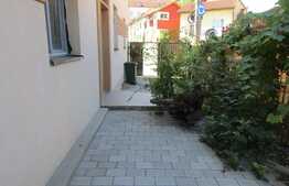 Casa de vanzare, 115 mp, front 9 ml, teren de 155 mp, zona Piata Cipariu