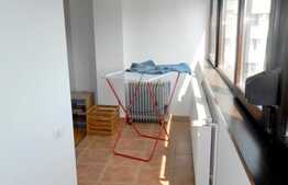 Apartament de inchiriat 2 camere, 50 mp, AC, parcare, zona Iulius Mall