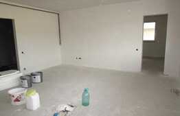 Apartament cu 3 camere, 70 mp! Semifinisat! Parcare! Zona Dumitru Mocanu!