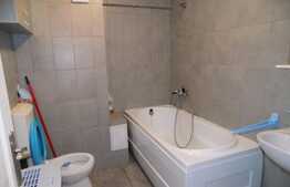 Garsoniera 40 mp, decomandata, garaj, zona Calea Turzii