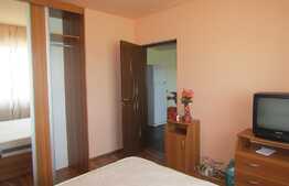 Apartament 3 camere, 62 mp, terasa de 10 mp, complet mobilat, zona VIVO