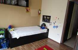 De vanzare apartament 3 camere, 61 mp, 2 balcoane! Parcare cu CF! Zona Porii! 