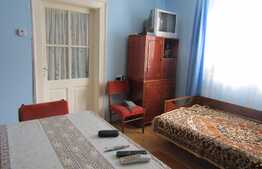 Casa 65 mp utili, teren de 114 mp, zona Farmec