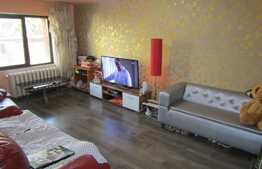 De vanzare apartament 3 camere, 70 mp, decomandat, zona Profi