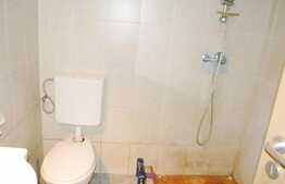 Apartament 2 camere, 45 mp, in casa/vila, parcare, zona strazii Barc