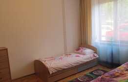 Apartament 4 camere, 80 mp, loc de parcare, boxa, zona Parcului Central