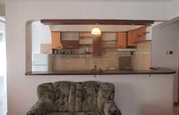 Apartament 4 camere, 80 mp, loc de parcare, boxa, zona Parcului Central