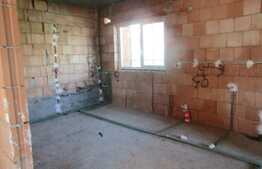 Duplex 169 mp, teren de 180 mp, front stradal 16 ml!