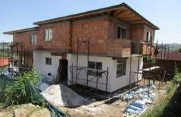 Duplex 109 mp, teren de 180 mp, front stradal 16 ml!