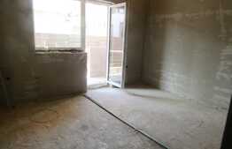 Duplex 109 mp, teren de 180 mp, front stradal 16 ml!