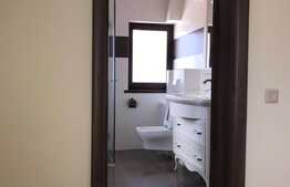 Casa amenajata impecabil! 240 mp utili, teren 482 mp, piscina acoperita, zona de case!