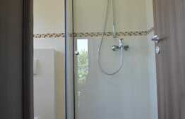 Casa amenajata impecabil! 240 mp utili, teren 482 mp, piscina acoperita, zona de case!