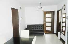 Apartament 3 camere, 65 mp, decomandat, boxa subsol, zona Piata Flora