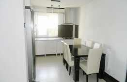 Apartament 3 camere, 65 mp, decomandat, boxa subsol, zona Piata Flora