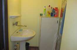 Apartament 3 camere, decomandat, 70 mp, loc de parcare, zona Calea Dorobantilor