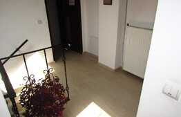 Apartament pe doua niveluri, 3 camere, 90 mp! Zona strazii Teilor! Parcare!