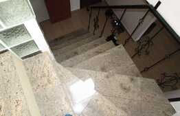 Apartament pe doua niveluri, 3 camere, 90 mp! Zona strazii Teilor! Parcare!