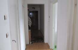 Apartament 2 camere, 60 mp, decomandat, zona Colina