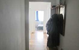 Apartament 2 camere, 60 mp, decomandat, zona Colina