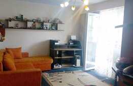 Apartament de vanzare, 4 camere, 79 mp, loc de parcare, boxa subsol, zona Nora