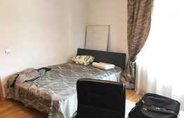 3 camere, 80 mp, imobil nou, mobilat modern, terasa de 20 mp, gradina de 50 mp, zona UMF