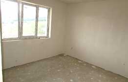 Apartament 3 camere, 60 mp, TERASA de 14 mp! Semifinisat! Zona VIVO!