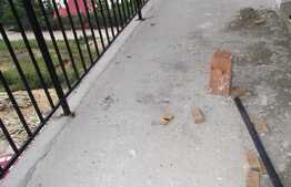 3 camere, 63 mp, 2 balcoane, semifinisat! Finalizat in 2017! Zona VIVO!