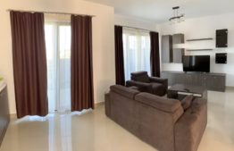 Casa 110 mp, gradina 140 mp, 2 parcari, zona Eugen Ionesco