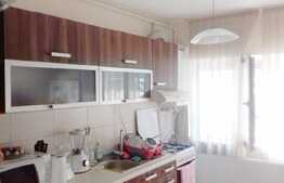 De vanzare apartament 2 camere, 49 mp, parcare, zona strazii Calea Turzii