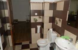 Vanzare apartament 2 camere, 48 mp, balcon, zona strazii Porii! Cu parcare!