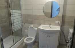 2 camere, 67 mp, prima inchiriere, terasa 50 mp, garaj,  zona strazii Maramuresului