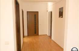 Vanzare apartament cu 2 camere, 57 mp utili in zona Porii