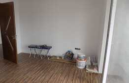 Apartament cu 3 camere, 58 mp, terasa! Zona strazii Florilor!