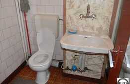 Apartament 3 camere decomandate, 67 mp, zona Cora. Boxa la subsol inclusa!