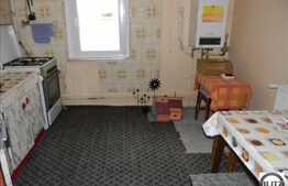 Apartament 3 camere decomandate, 67 mp, zona Cora. Boxa la subsol inclusa!