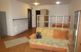 Vanzare garsoniera confort sporit, 40 mp! Zona strazii Stejarului!