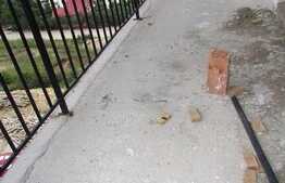 3 camere, 62 mp, 2 balcoane, semifinisat! Finalizat in 2017! Zona VIVO!