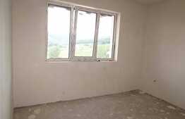 Apartament 3 camere, 60 mp, TERASA de 14 mp! Semifinisat! Zona VIVO!