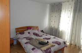 Vanzare 2 camere, 52 mp, etaj intermediar! Zona strazii Plopilor! Parcare!