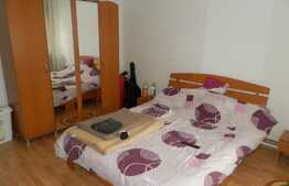 Vanzare 2 camere, 52 mp, etaj intermediar! Zona strazii Plopilor! Parcare!