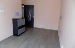 De vanzare 4 camere, 113 mp, 3 balcoane! Zona Terra! Parcare!