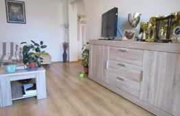 Apartament 3 camere, 65 mp, decomandat, boxa, zona Cinema Marasti