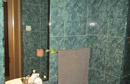 Apartament 3 camere, 65 mp, decomandat, boxa, zona Cinema Marasti