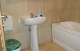 De vanzare apartament 2 camere, 50 mp, parcare, zona strazii Calea Baciului