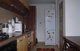 De vanzare apartament 2 camere, 50 mp, parcare, zona strazii Calea Baciului