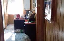 3 camere, 65 mp, decomandat, garaj, boxa, zona strazii Nicolae Titulescu