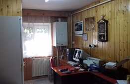 3 camere, 65 mp, decomandat, garaj, boxa, zona strazii Nicolae Titulescu