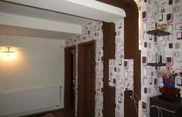 De vanzare apartament 4 camere, 100 mp, 2 garaje, zona strazii Lunii