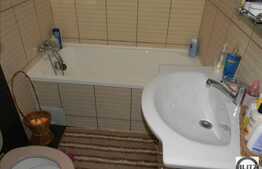 De vanzare apartament cu 3 camere decomandate! Partial mobilat, zona Baciu