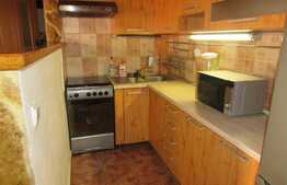 Apartament cu 3 camere pe 2 niveluri, ULTRACENTRAL, 60 mp, zona Piata Unirii